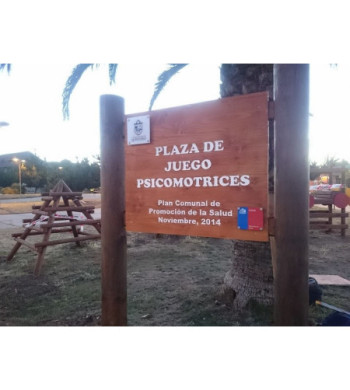 Cartel tallado 100 x 80 con dos acrílicos